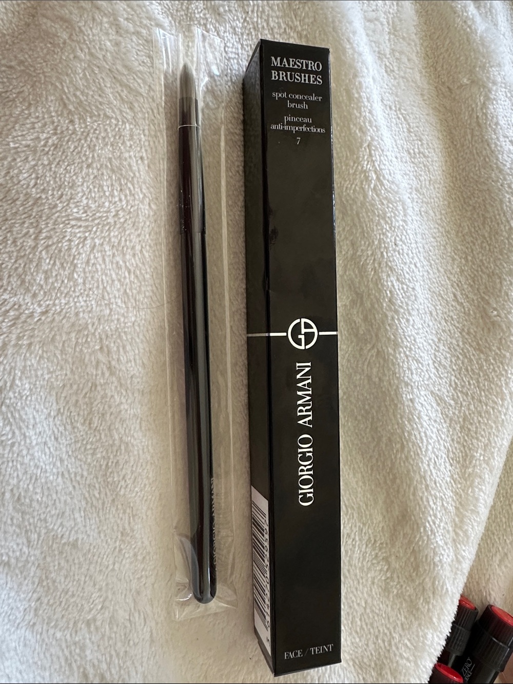 NIB Giorgio Armani Spot Concealer Brush 7- Black